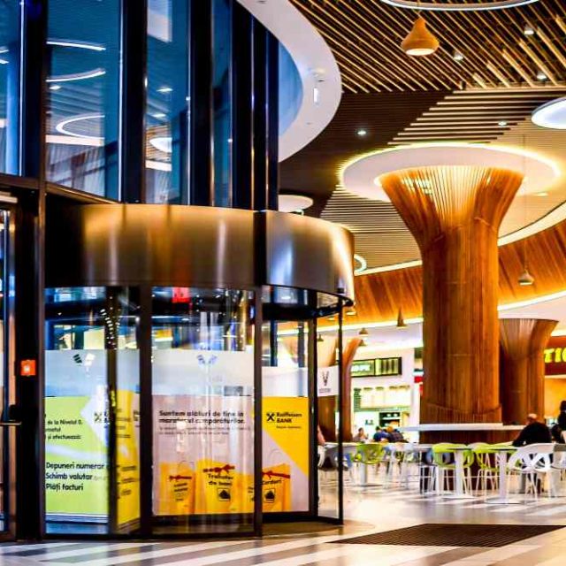 veranda mall zara